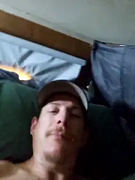 froggymclovin222のライブXXXチャット