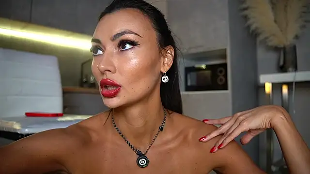 Show modela Anna_Purna na web-kameri