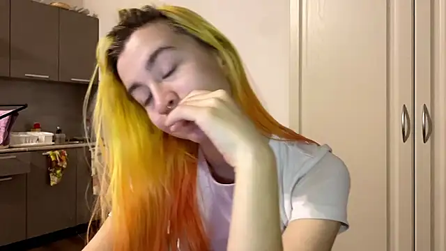 Živý XXX chat EmilyHein