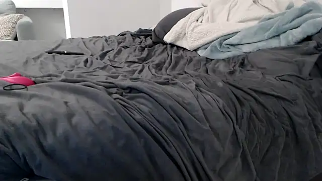 sweeti_Em Webcam Show