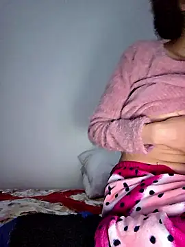 XXX chat uživo modela altinya