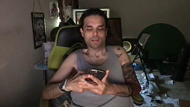 KungFuPanda001 Chat XXX in diretta