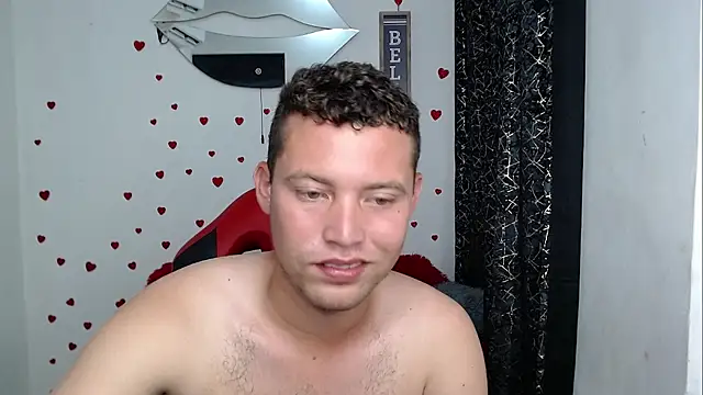 sven_fox723 Chat XXX in diretta