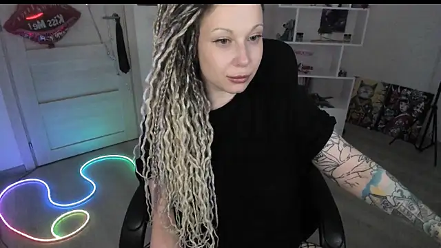 Онлайн чат XXX HoneySallyMoore