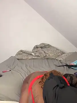 แชท XXX สดของ KiaraAmara