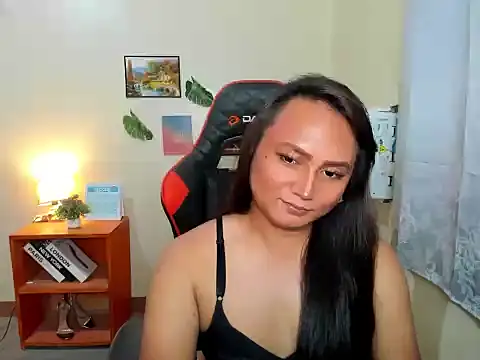 hella_queen 网络视讯表演