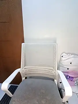 Sweet_asian_kylie's Live XXX Chat