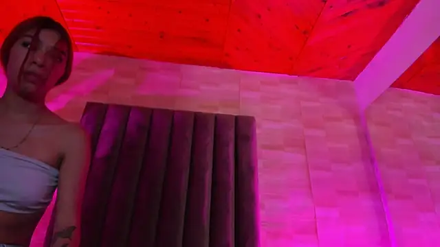 GabrielaSuarez_ Chat XXX live