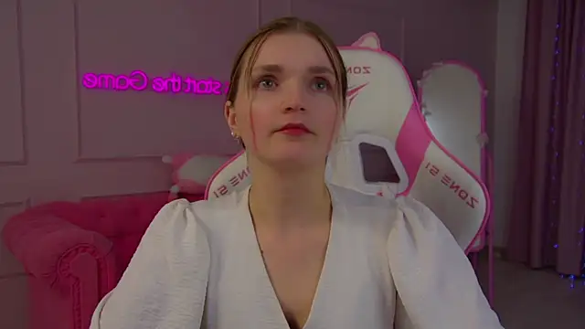 AnnyRaii: онлайн-секс-чат