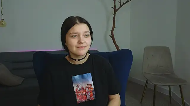 DeliaEffy: онлайн-секс-чат