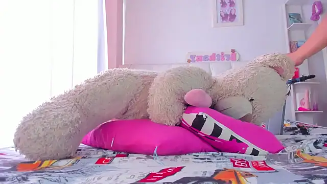 briitany_hot: вебкам-шоу