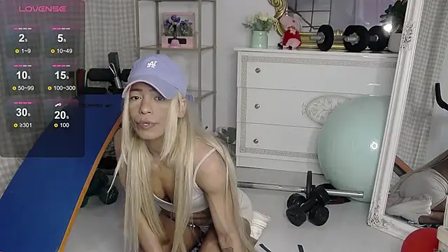 SarahRaynex's Live XXX Chat