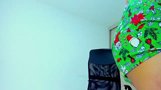 Czat XXX na żywo – monica_little23