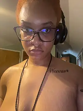 Czat XXX na żywo – nickytheehawtie