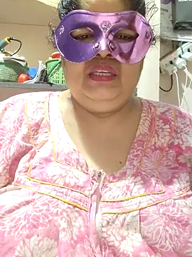 tamilthanushri Live XXX-chat