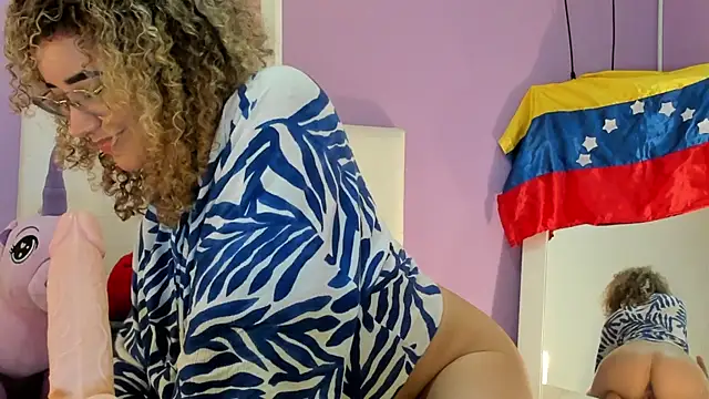 Charlotte11-11: онлайн-секс-чат