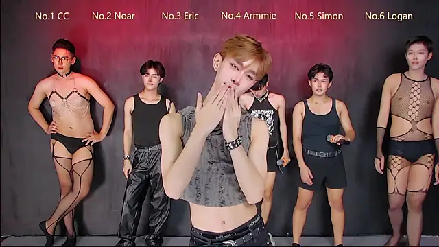 Queen-VibeのライブXXXチャット