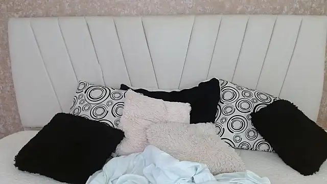 AliceSmity_ live XXX chat