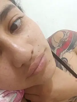 Chat +18 de girl_tits ao vivo