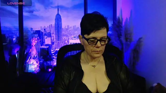 ninarandmann 网络视讯表演