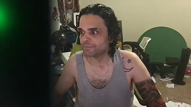 KungFuPanda001 Chat XXX in diretta