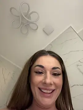 IsabellaEtthan লাইভ XXX চ্যাট