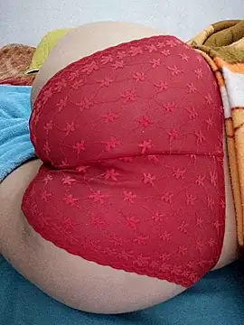 Haralushiaaa 现场XXX聊天