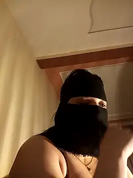 دردشة LONA-_- الجنسية المباشرة