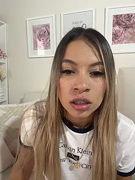 Mia_Rosee1 现场XXX聊天