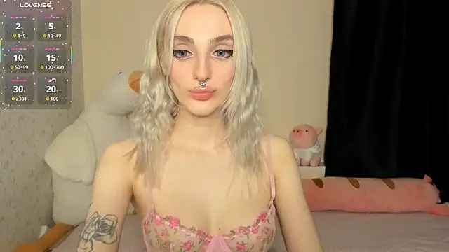 succubantra – Naživo XXX chat