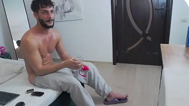 I_amAlessandro's Webcam Show