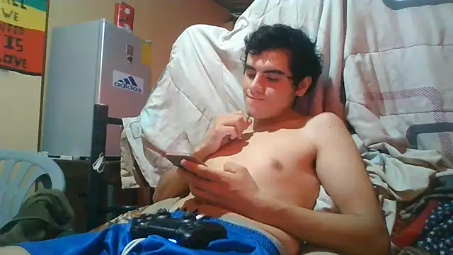 Ortiz3404のライブXXXチャット