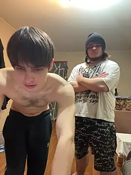 دردشة desiredude9 الجنسية المباشرة