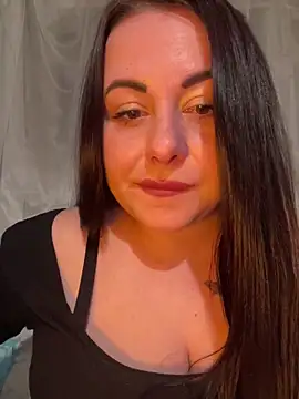 DaisyStreet 即時 XXX 聊天