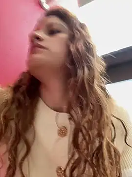 alana15 Adlı Modelin Canlı XXX Sohbeti