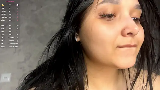 Онлайн чат XXX UdeleBarns