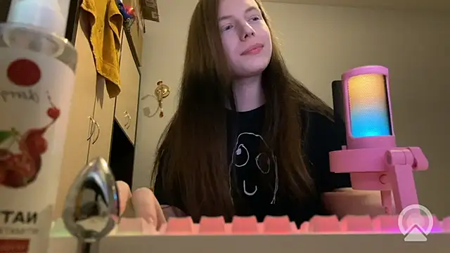 britneylovely webcam show