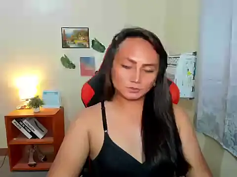 hella_queen 网络视讯表演