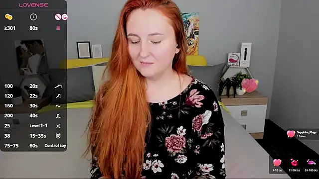 BabeLessi Live XXX Chat