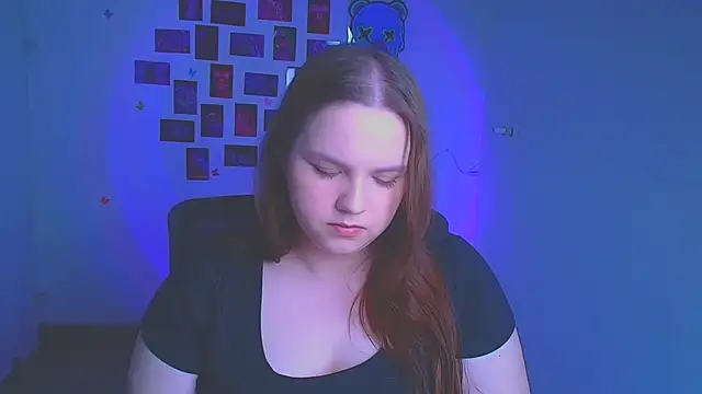 Kitty_Mia_KittyのライブXXXチャット