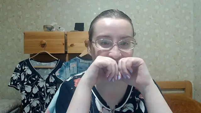 Pokazy przed kamerką – Smart_Rose