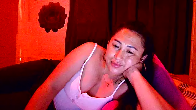 Ugly-Filipina's Live XXX Chat