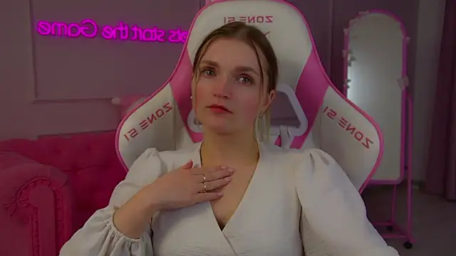 AnnyRaii Chat XXX live