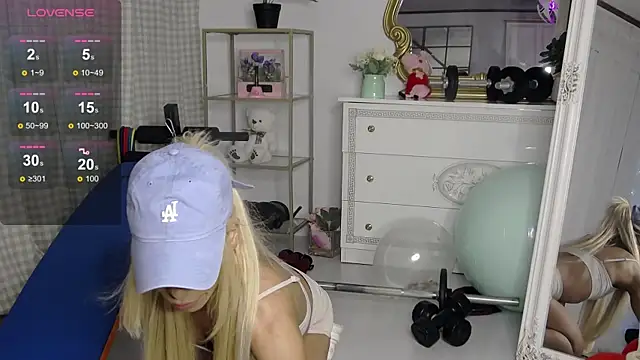 SarahRaynex 即時 XXX 聊天