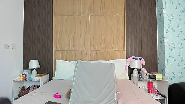 AlisHowardn Live XXX chat