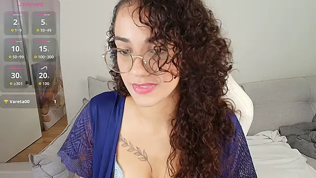 Sally_Diazz's Live XXX Chat