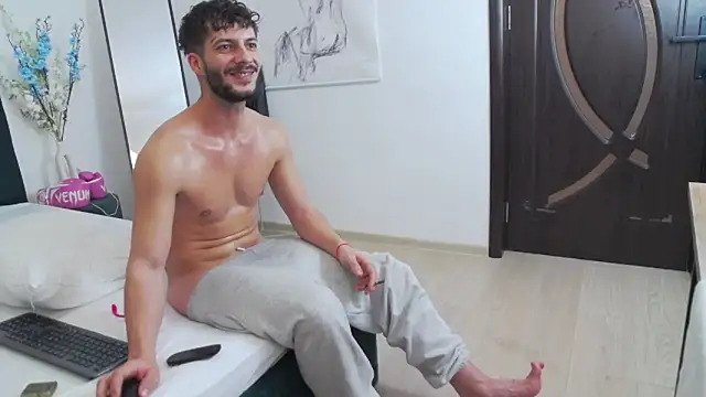 I_amAlessandro Chat XXX in diretta