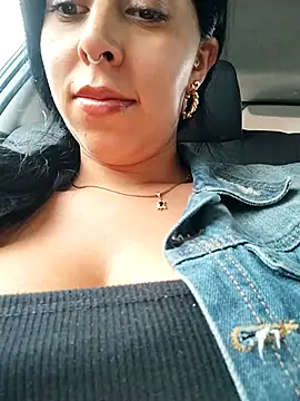 Chat XXX en directo de Luianna