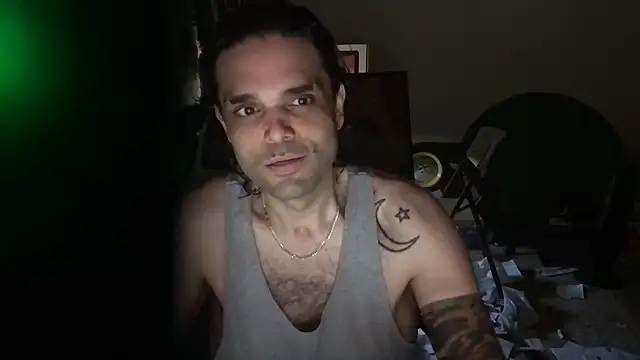 Živý XXX chat KungFuPanda001