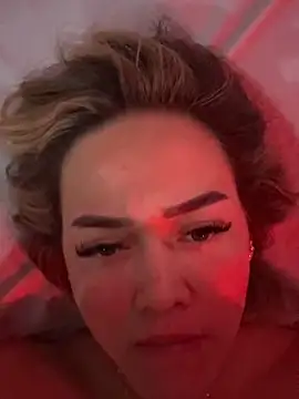 Danielavegax 现场XXX聊天